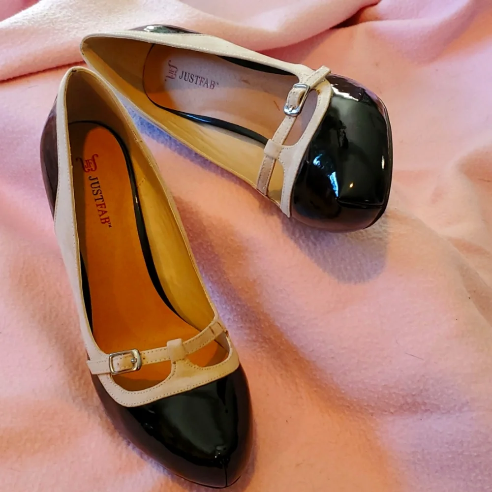 JUSTFAB HEELS - Picture 1 of 10